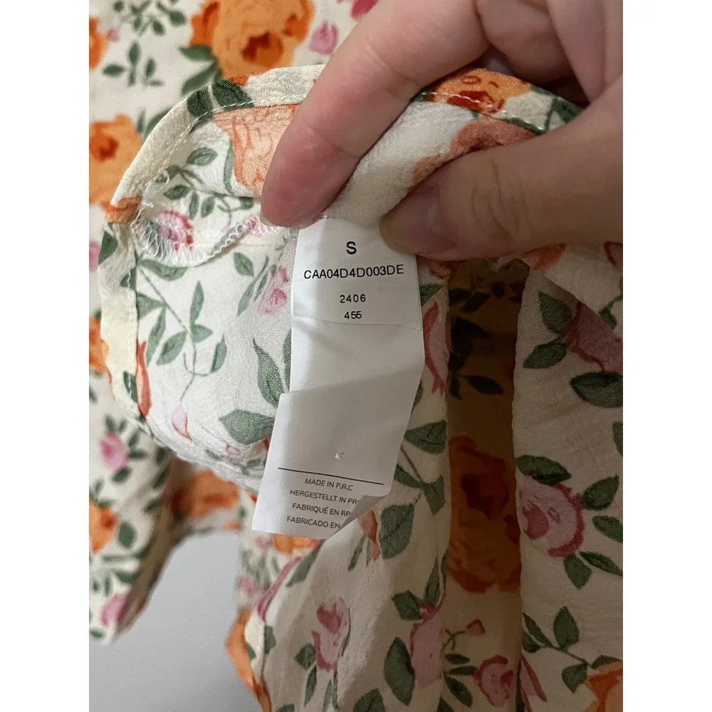 NWT Cupshe Boho Floral Blouse Small Short Sleeve - Picture 3 of 6